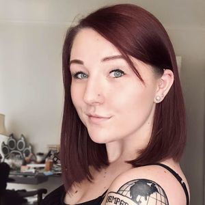 Meet your Posher, Annie